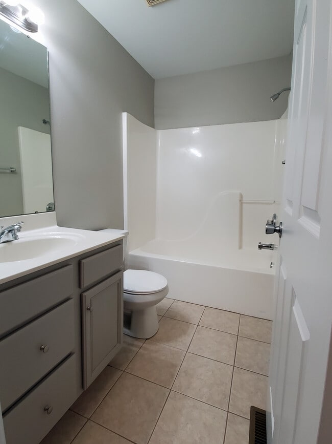 Building Photo - 8273 Celestial Cir