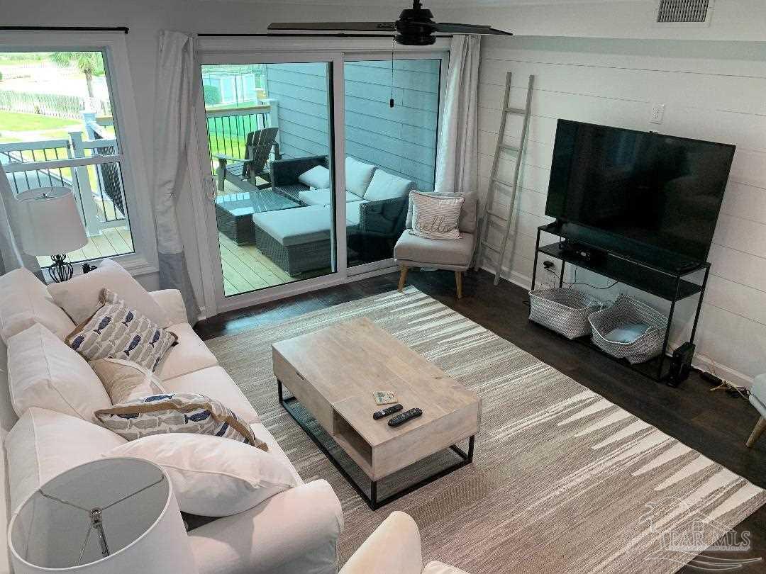 Foto principal - 1350 Fort Pickens Rd
