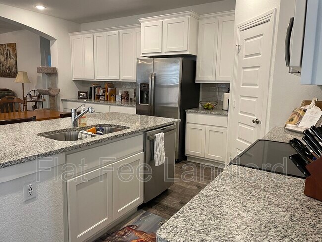 Foto del edificio - 2806 Lolita Way