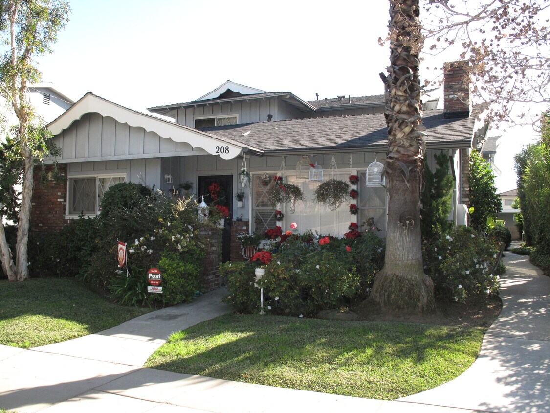 208 E Alhambra Rd, Alhambra, CA 91801 Apartments Alhambra, CA