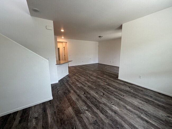 Building Photo - 9752 Silver Dollar Ln