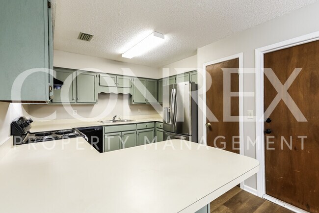 Foto del edificio - 3 Bedroom in Orange Park!