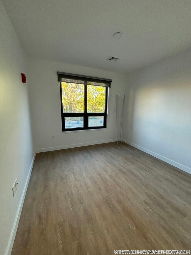 Building Photo - 199 Gardner St