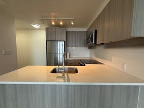 Building Photo - 13308-13308 Central Ave