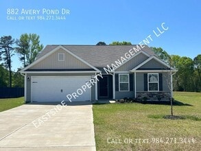 Building Photo - 882 Avery Pond Dr