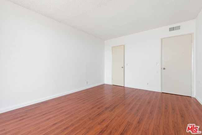 Building Photo - 1745 Camino Palmero St