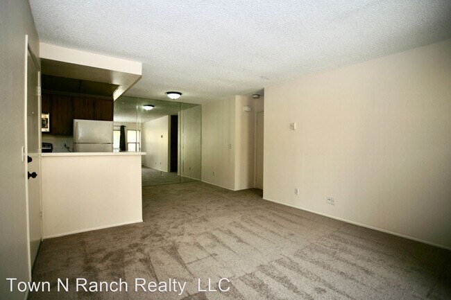 Foto del edificio - 1 br, 1 bath House - 5970 Rancho Mission R...