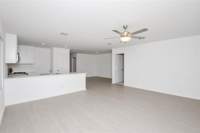 Building Photo - 2745 Mistwood Dr