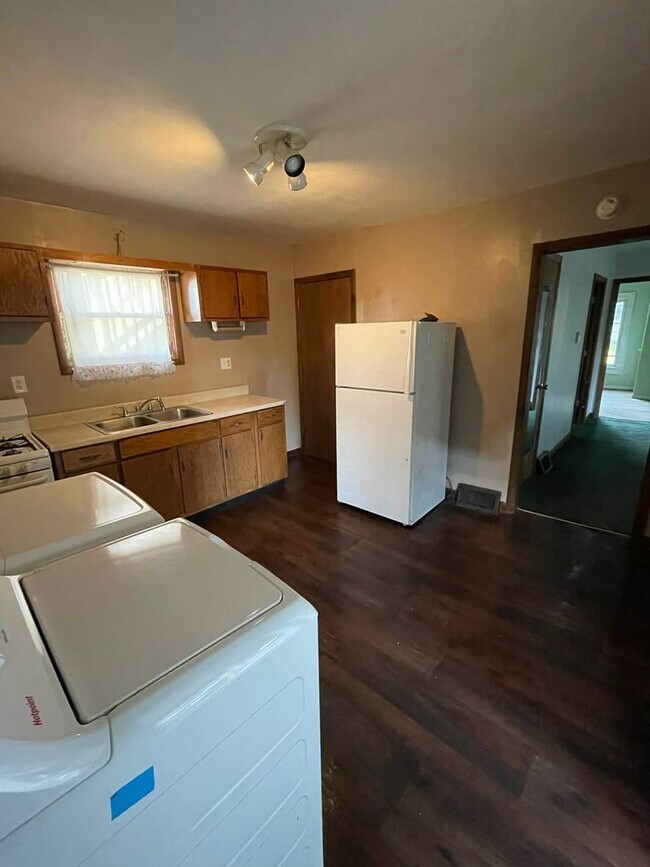 Foto del edificio - 1104 Anderson Ave