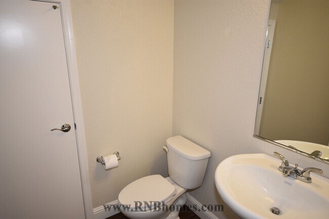 Building Photo - 10833 Portico Cir