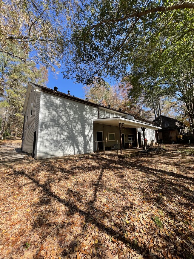Building Photo - 195 N Etowah Dr