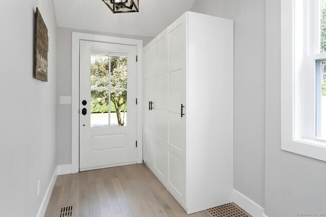 Foto del edificio - 32 Greenwood Ave
