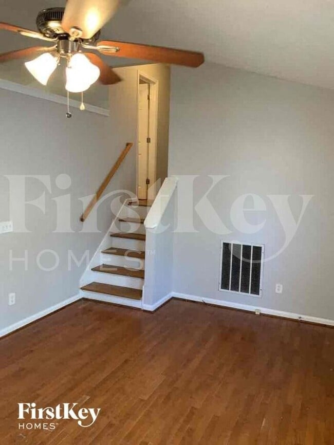 Building Photo - 57 Ledbetter Pl