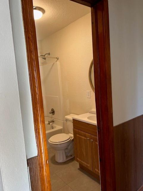 Building Photo - 1805 Central Ave