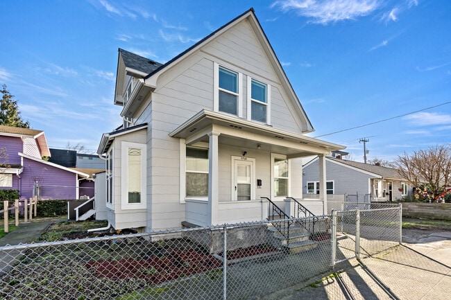 Building Photo - 5708 7th Ave S