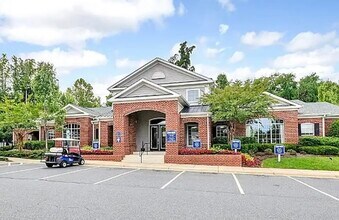 Building Photo - 237 Yellowstone Dr