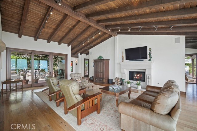 Foto del edificio - 717 Kendall Dr