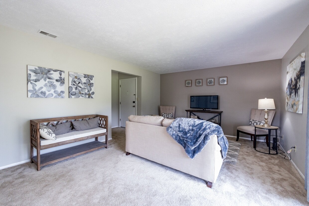 2 Bedroom Livingroom Floorplan at Williamsburg on Lake Mishawaka - Williamsburg Mishawaka