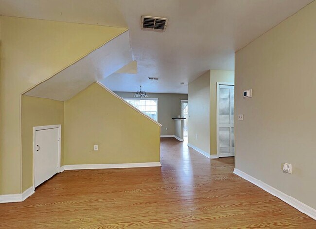 Foto del edificio - 7604 Glades Ct