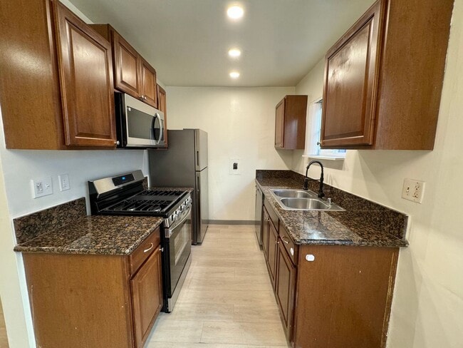 Building Photo - 12721 Matteson Ave