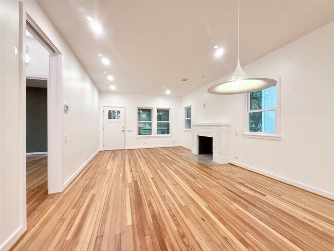 Foto del edificio - 1412 Sul Ross St