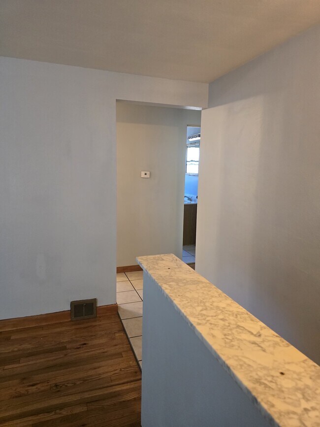 Foto del edificio - 68 Lilmont Dr