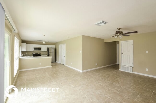 Building Photo - 14119 Cradlewood St