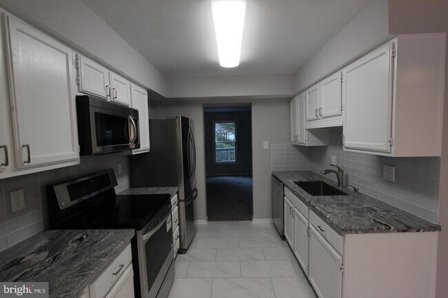 Foto del edificio - 10644 Sawdust Cir