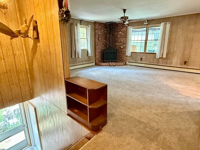Foto del edificio - 908 Morris Ln
