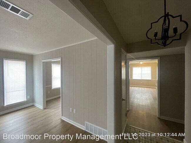 Building Photo - 3 br, 2 bath House - 6605 Elmore Road
