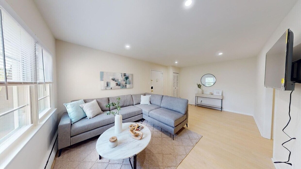 Foto principal - 1322 Wharton Dr