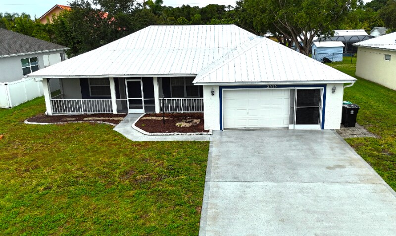 Foto principal - 2574 SE Victory Ave