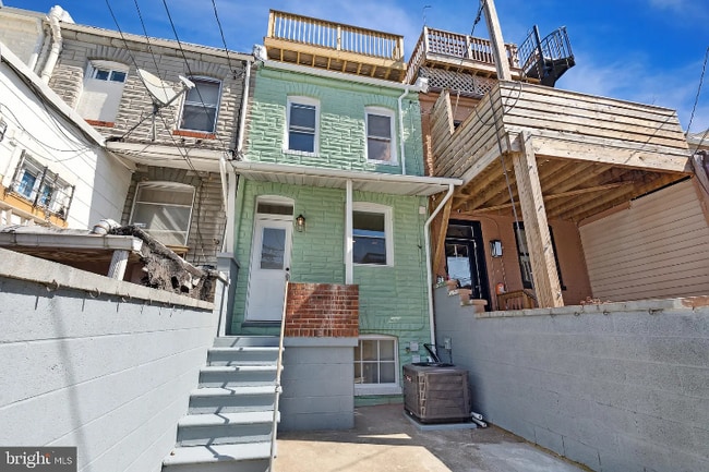 Building Photo - 432 S Robinson St