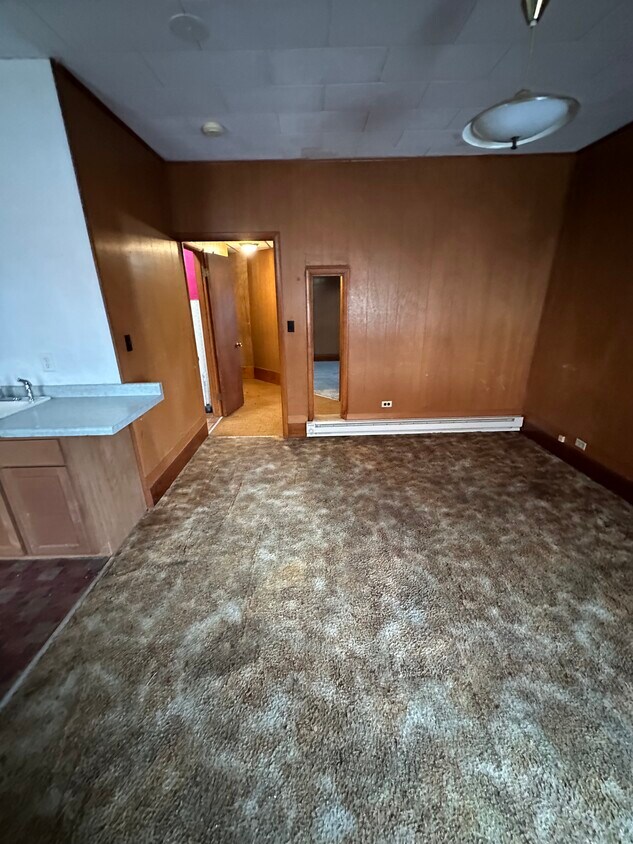 Sala de estar - 117 E Main St