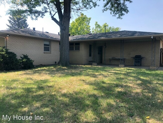 Building Photo - 3 br, 2 bath House - 1504 S Shields St