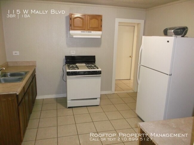 Building Photo - 115 W Mally Blvd