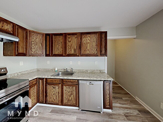 Building Photo - 4167 Sweetbriar Ln