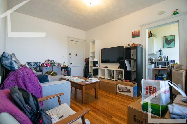 Foto del edificio - 105 Brainerd Rd