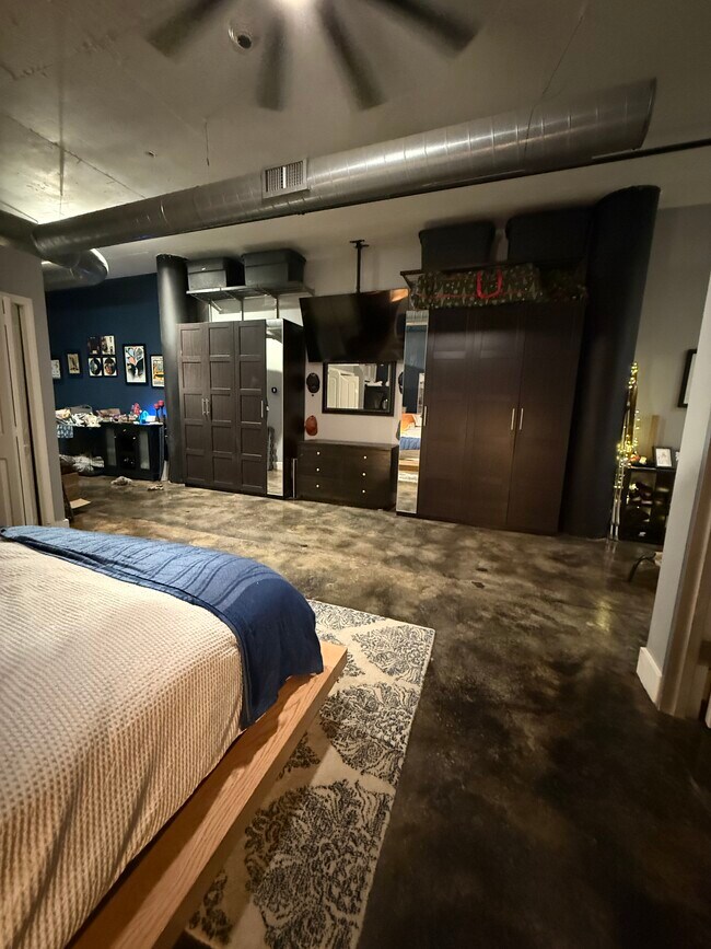 Plenty of closet space - 311 W 5th St
