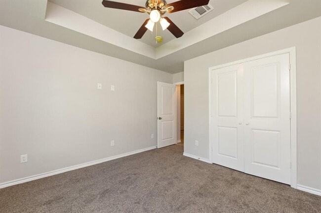 Guest Bedroom #1 - 817 Easy St