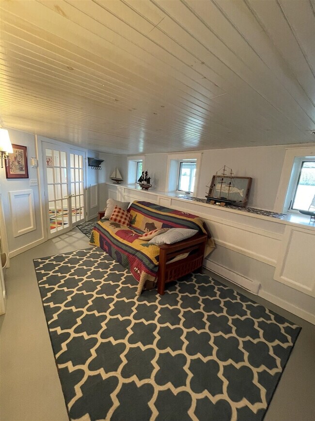 Foto del edificio - 33 Woods Pond Dr