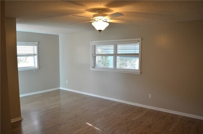 Foto del edificio - 1815 37th Ave