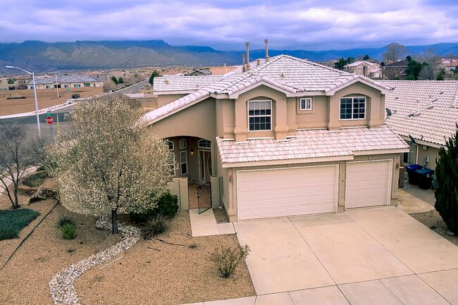 Foto del edificio - 9132 Autumn Rose Dr NE