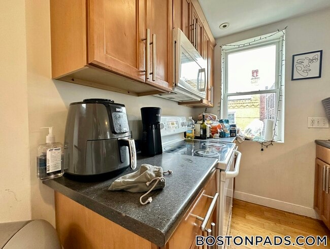 Foto del edificio - 836 Huntington Ave