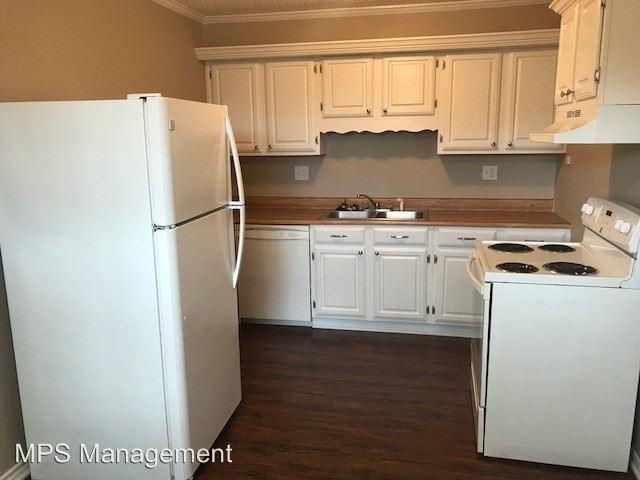 Foto del edificio - 2 br, 1 bath Apartment - 1300 Northwood Blvd