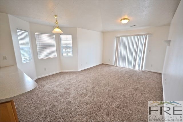 Building Photo - 1645 W Vivante Way