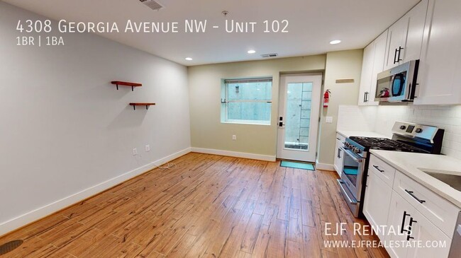 Building Photo - Georgia Ave Spacious One Bedroom W/Private...