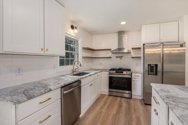 Foto del edificio - 1816 Gippy Ln