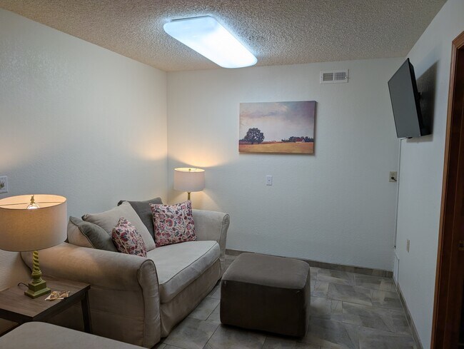 Foto del edificio - 605 Flora St