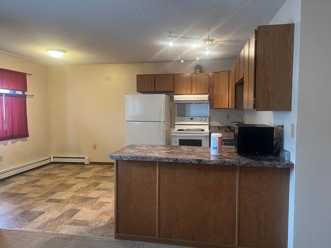 Building Photo - 534 Ouida Way